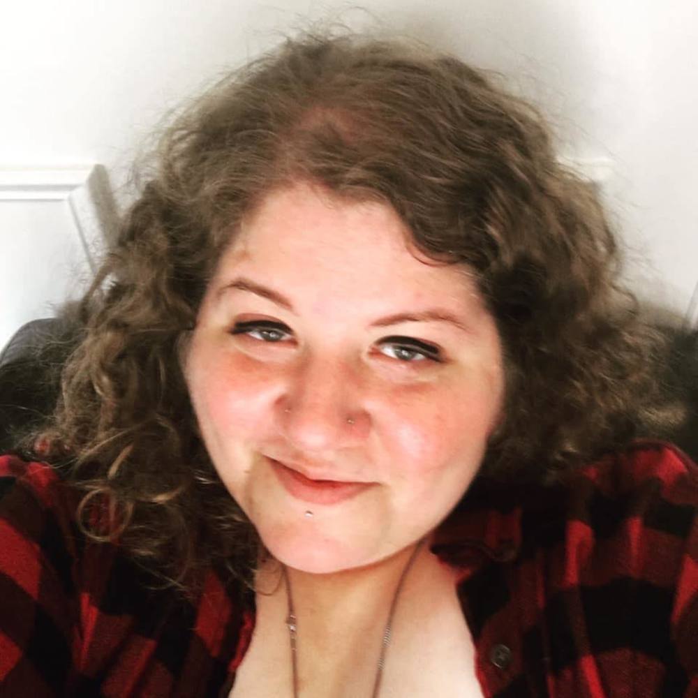 Meet your Posher, Leah